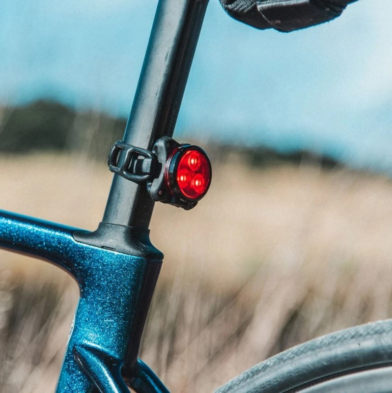 Lampka tylna LEZYNE ZECTO DRIVE MAX 250 lumenów, usb czarna (NEW)