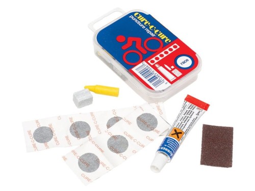 Zestaw łatek do wąskich dętek WELDTITE Cure-C-Cure Puncture Repair Kit For Race (6x Łatka + Klej + Papier ścierny + Kreda + Kredka), Pudełko 12szt.