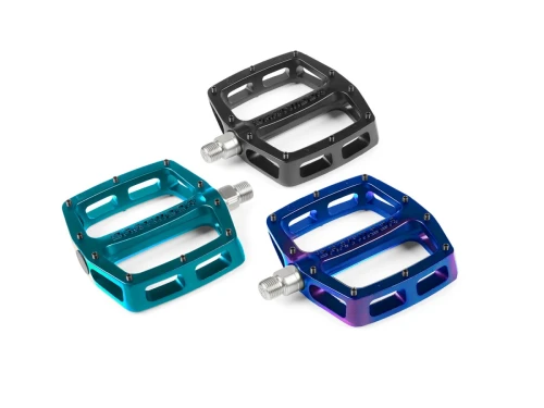 Pedały Vibe, odlewane aluminium, łożyska kulkowe, cosmic