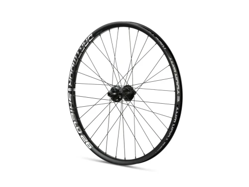 Koło Shield 26" tylne, singlespeed, 135x10mm, 32 otwory, driver 10T, czarne anodowane ze srebrnymi naklejkami