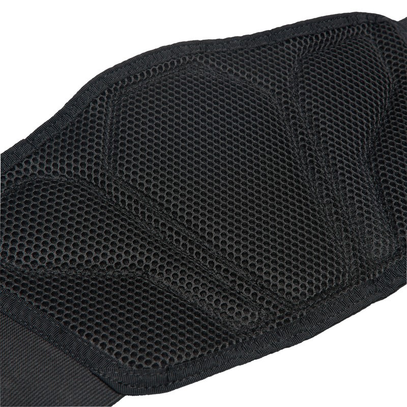 PAS NERKOWY Z OCHRANIACZAMI FOX TITAN SPORT BELT BLACK S/M