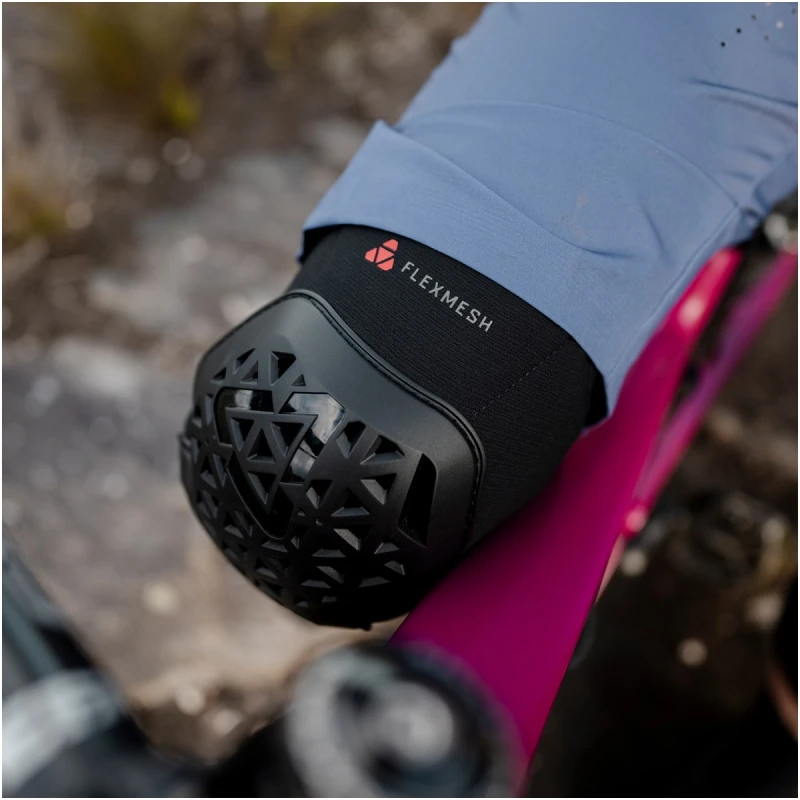 Ochraniacze kolan LEATT Knee Guard FlexMesh