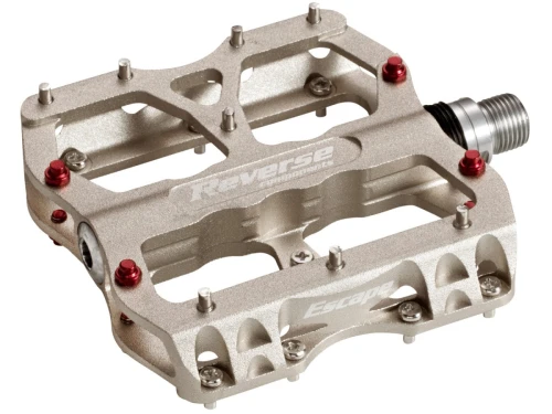 REVERSE Pedal Escape Sand-metallic