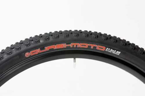 Opona QUASI-MOTO 27.5*2.00 compe czarna