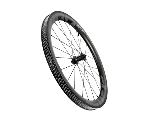 ZIPP 303 XPLR SW vorne, tubeless