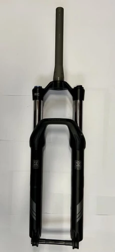 Widelec amortyzowany X-Fusion Mig 27.5, skok 130mm, czarny mat, naklejki custom, oś 15x110 thru axle, tapered 1.5, 46mm offset, towar nowy