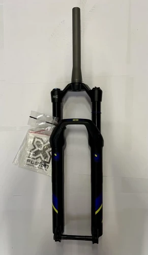 Widelec amortyzowany X-Fusion Mig 29 Air RC, skok 130mm, czarny mat, naklejki custom, oś 15x110 thru axle, tapered 1.5, 51mm offset, towar nowy