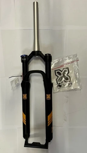 Widelec amortyzowany X-Fusion Velvet RL2 26", skok 100mm, czarny matowy, naklejki custom, oś QR9mm, 1-1/8", 41mm offset, Kids Tune, towar nowy