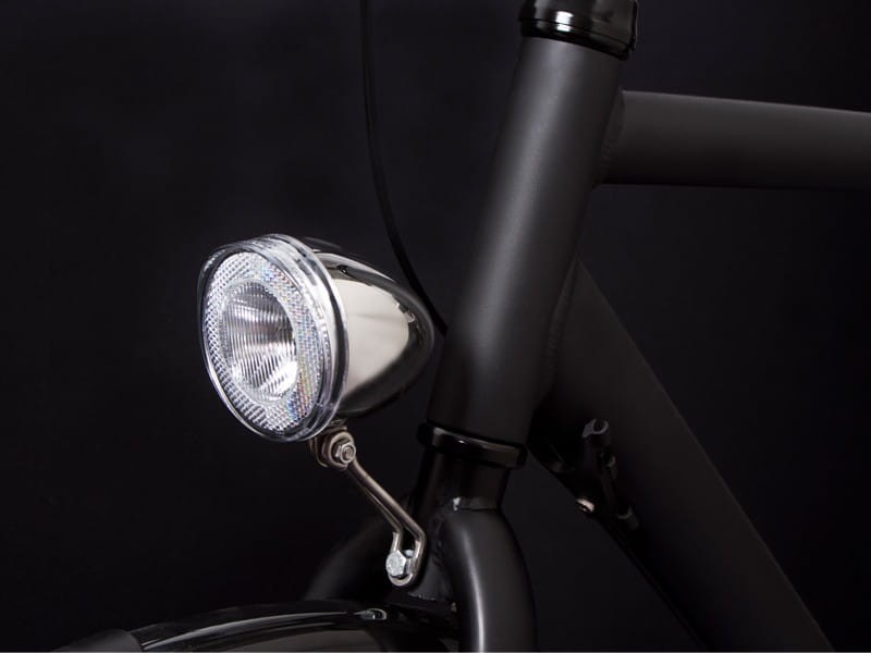 Lampka przednia SPANNINGA SWINGO XDO 10luxów/ 50 lumenów pod dynamo czarna (NEW)