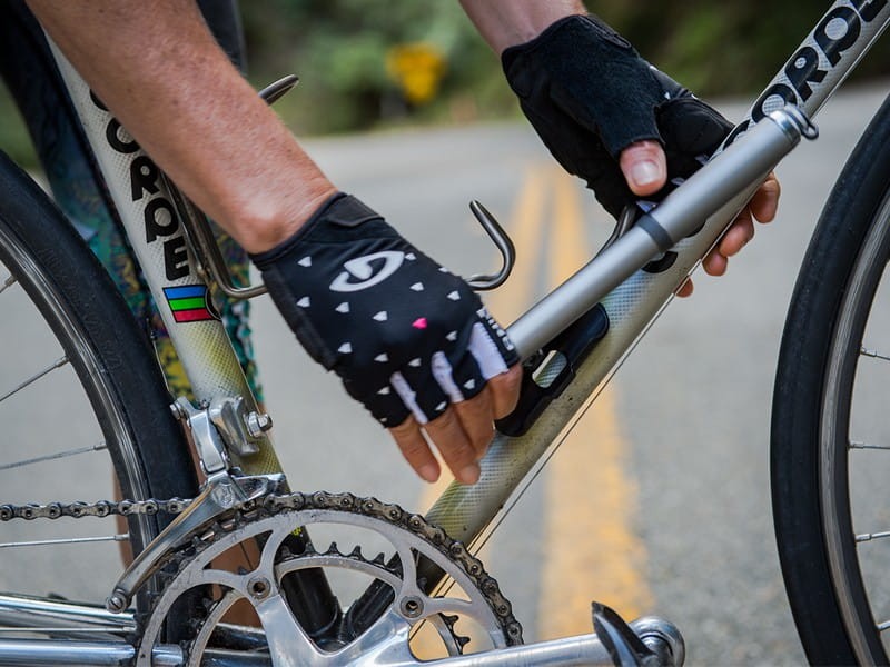 Pompka ręczna BLACKBURN CORE SLIM HP wężyk 120psi grafitowa (NEW)