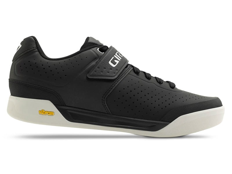 Buty męskie GIRO CHAMBER II gwin black white roz.35 (NEW)