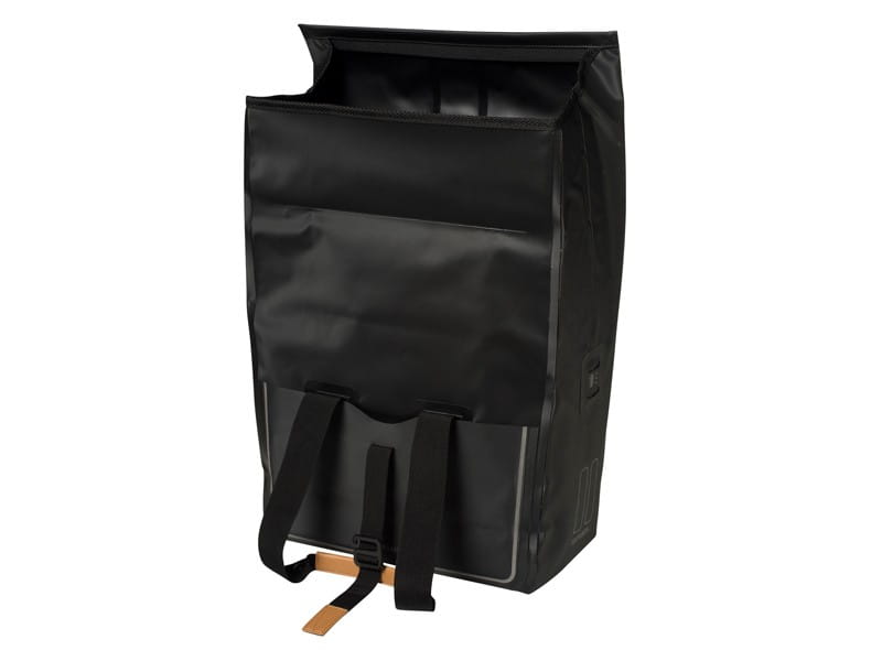 Sakwa miejska pojedyncza BASIL URBAN DRY SHOPPER 20L, mocowanie na haki Hook-On System, wodoodporny poliester, czarna (NEW)