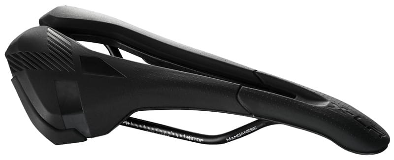 Siodło SELLE ITALIA X-LR TM AIR CROSS SUPERFLOW S (id match - S3) Manganese Tube 7, rpu, 215g czarne (NEW)