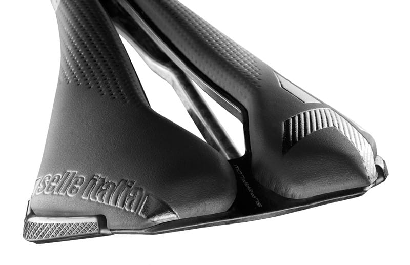 Siodło SELLE ITALIA X-LR KIT CARBONIO SUPERFLOW S (id match - S3) carbon/keramic 7x9, fibra-tek, 130g czarne (NEW)