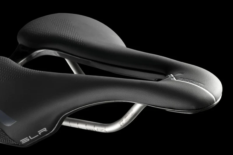 Siodło SELLE ITALIA SLR BOOST X-CROSS SUPERFLOW L (id match - L3) ti 316 tube 7, fibra-tek, czarne (NEW)