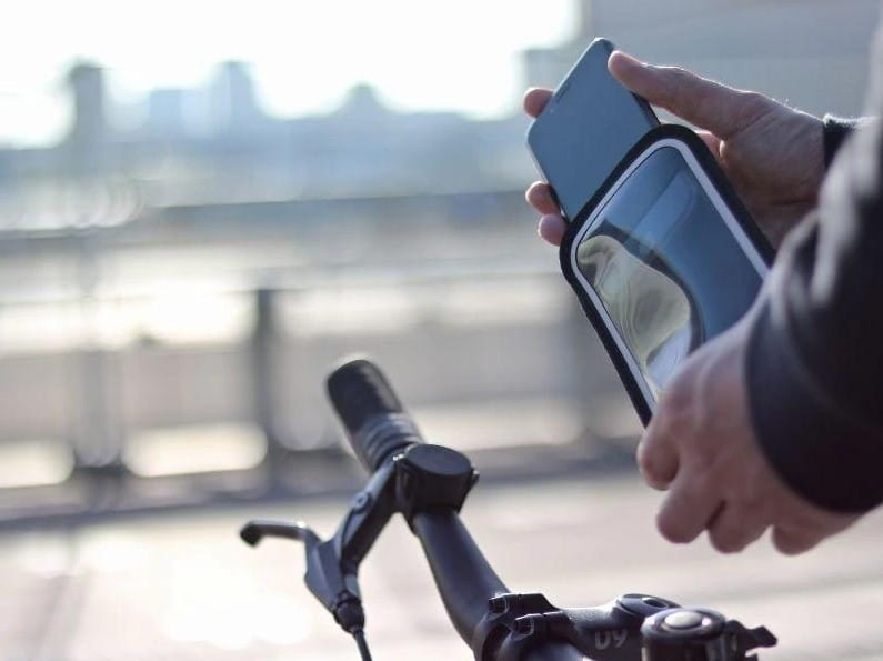 Pokrowiec na telefon kierownicę na rower, motocykl, hulajnogę SHAPEHEART BIKE AMZ roz.M < 14,7 cm (NEW)