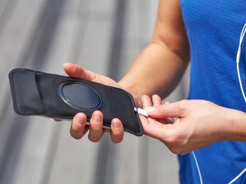 Pas do biegania z pokrowcem na telefon na ramię SHAPEHEART NHR AMZ roz.M < 14,7 cm (NEW)