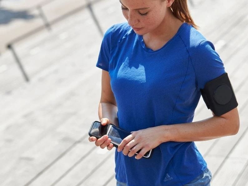 Pas do biegania z pokrowcem na telefon na ramię SHAPEHEART NHR AMZ roz.XL < 16,5 cm (NEW)