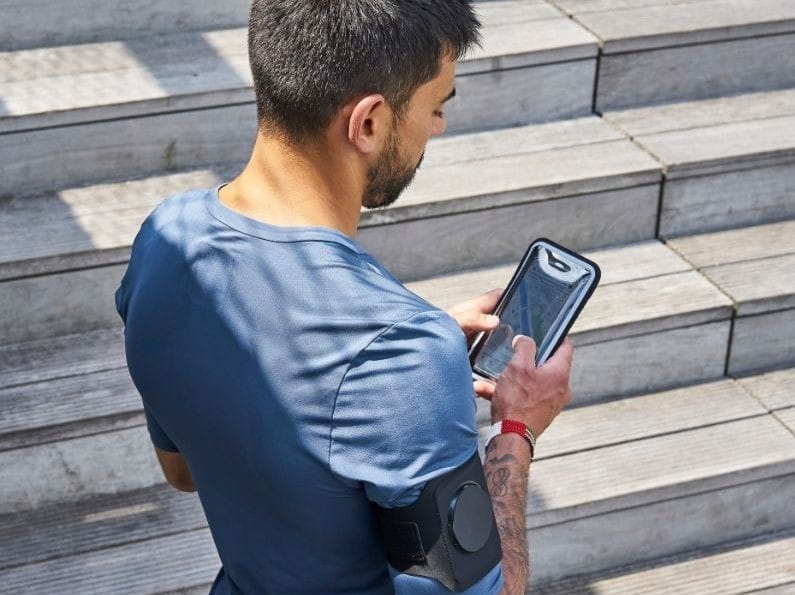 Pas do biegania z pokrowcem na telefon na ramię SHAPEHEART NHR AMZ roz.XXL < 17,2 cm (NEW)