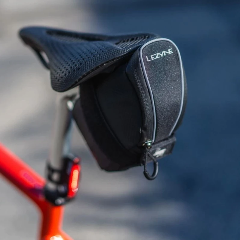 Torebka podsiodłowa LEZYNE MICRO CADDY XL czarna (NEW)