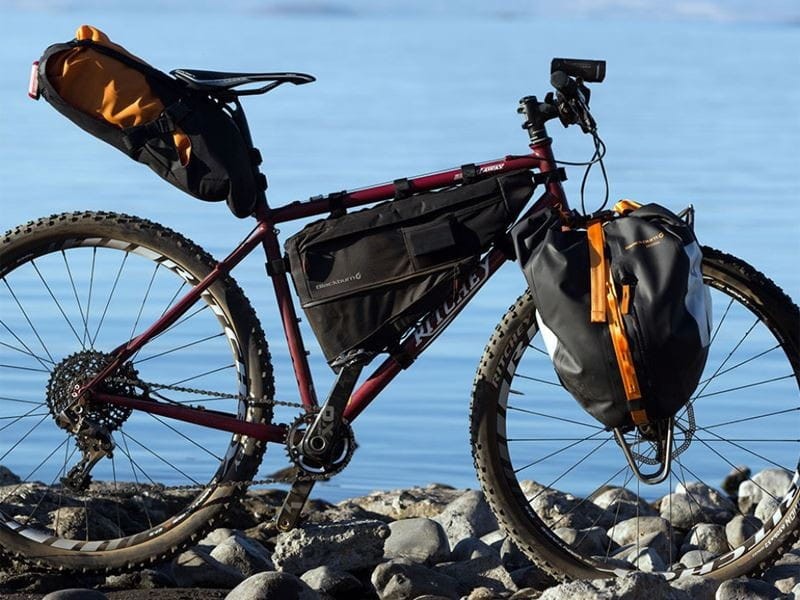 Torba na ramę BLACKBURN OUTPOST FRAME BAG LARGE 6,95L wodoodporna roz.L czarna (NEW)