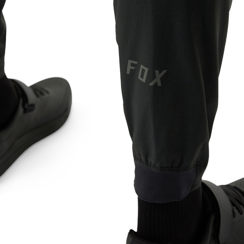 SPODNIE ROWEROWE FOX FLEXAIR PRO FIRE ALPHA BLACK 30