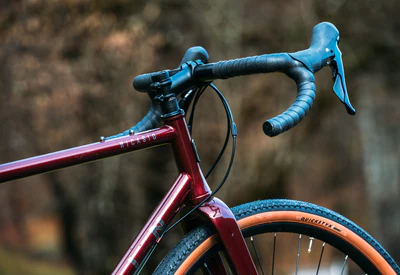 2025_MARIN_BIKES_NICASIO_2_HANDLEBAR.webp