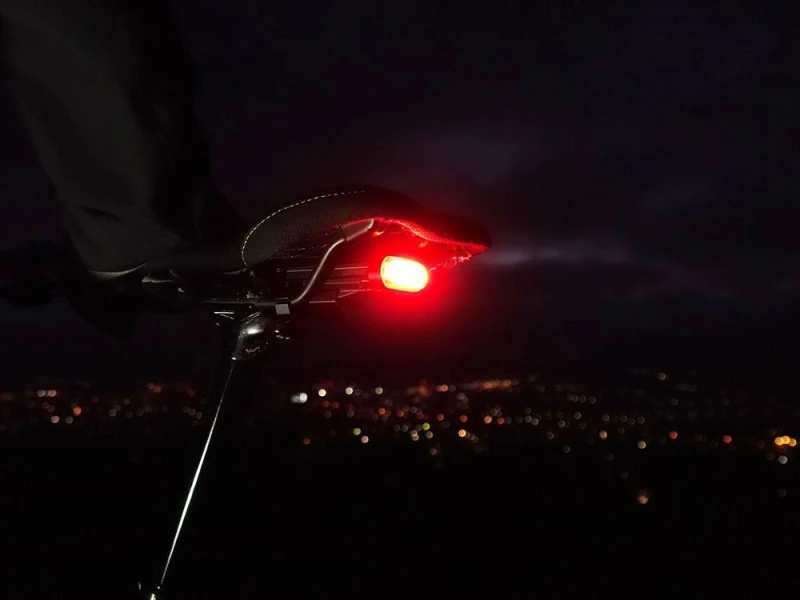 Lampka tylna LUPINE C14 MAG 45 Lumenów, Montaż pod siodełkiem (NEW)
