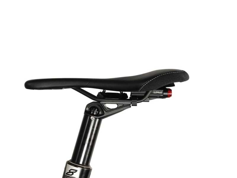 Lampka tylna LUPINE C14 MAG 45 Lumenów, Montaż pod siodełkiem (NEW)